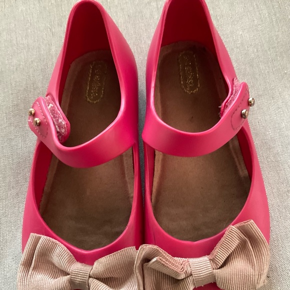 GUC Mini Melissa Pink Mary Jane Shoes with Pink Fabric Bows! - Picture 2 of 11